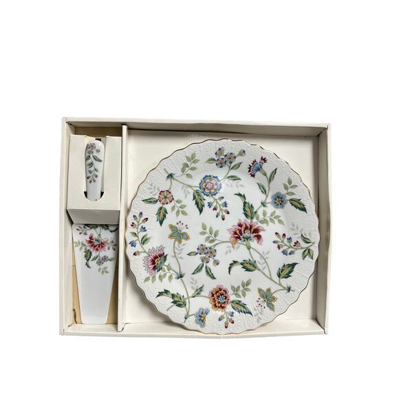 Andrea by‎ Sadek 10 Inch Cake Plate and Server - Picture 1 of 4